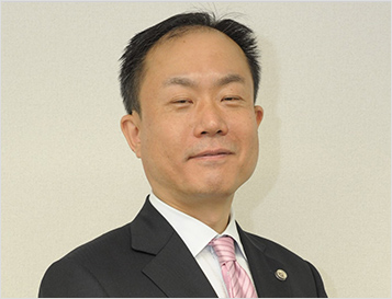 弁護士 岡本成史の画像